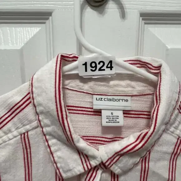 Liz Claiborne - Picture 8 of 14